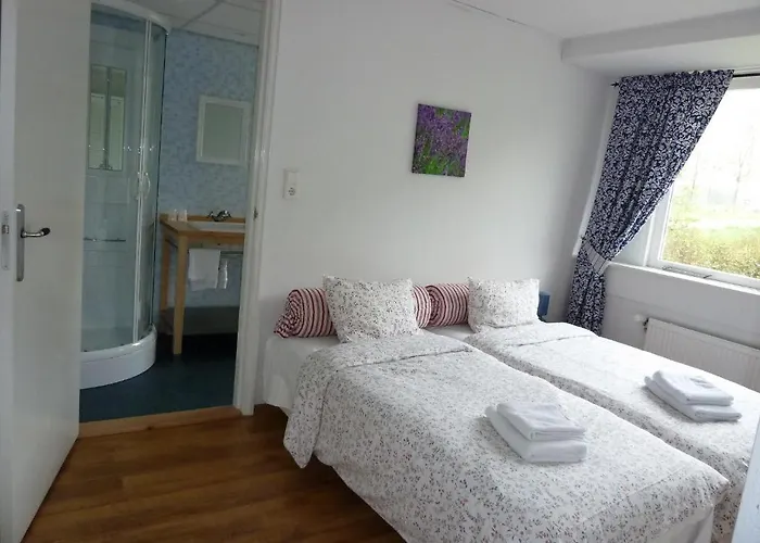 Bed & Breakfast Hendrik 3*