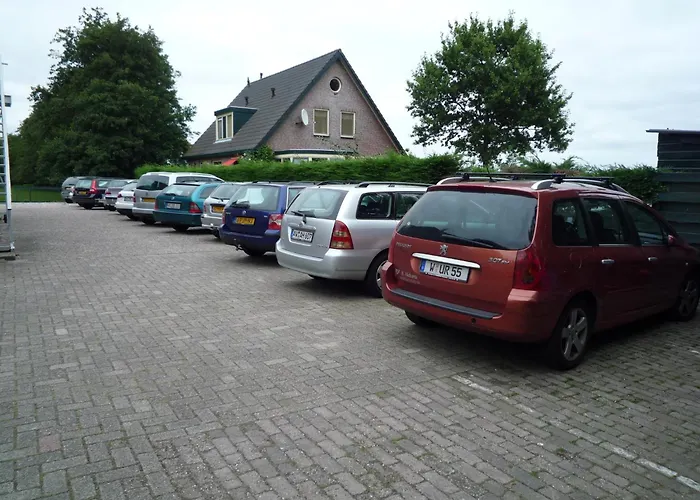 Bed & Breakfast Hendrik 3*